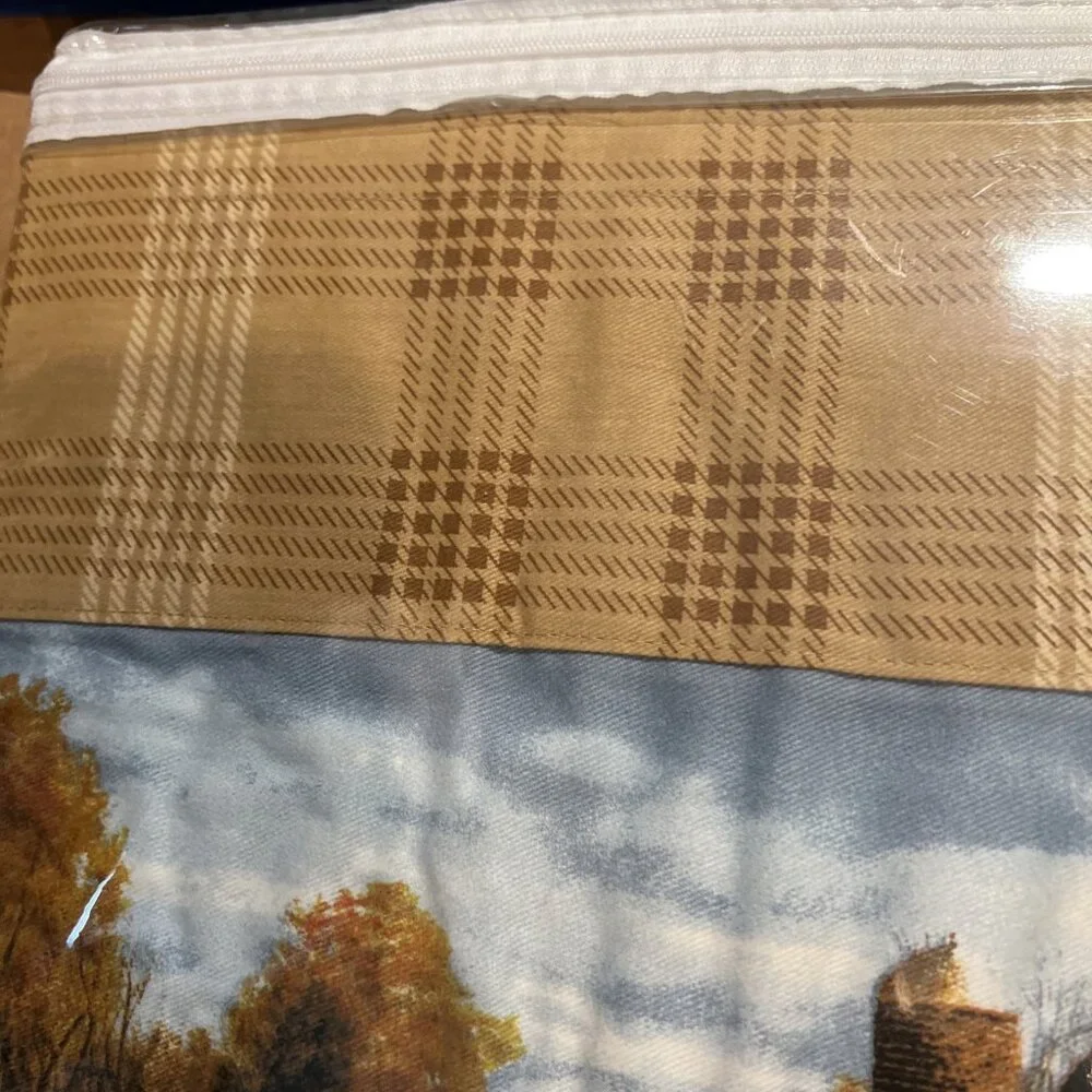 Cabela's Making Tracks Valance 88